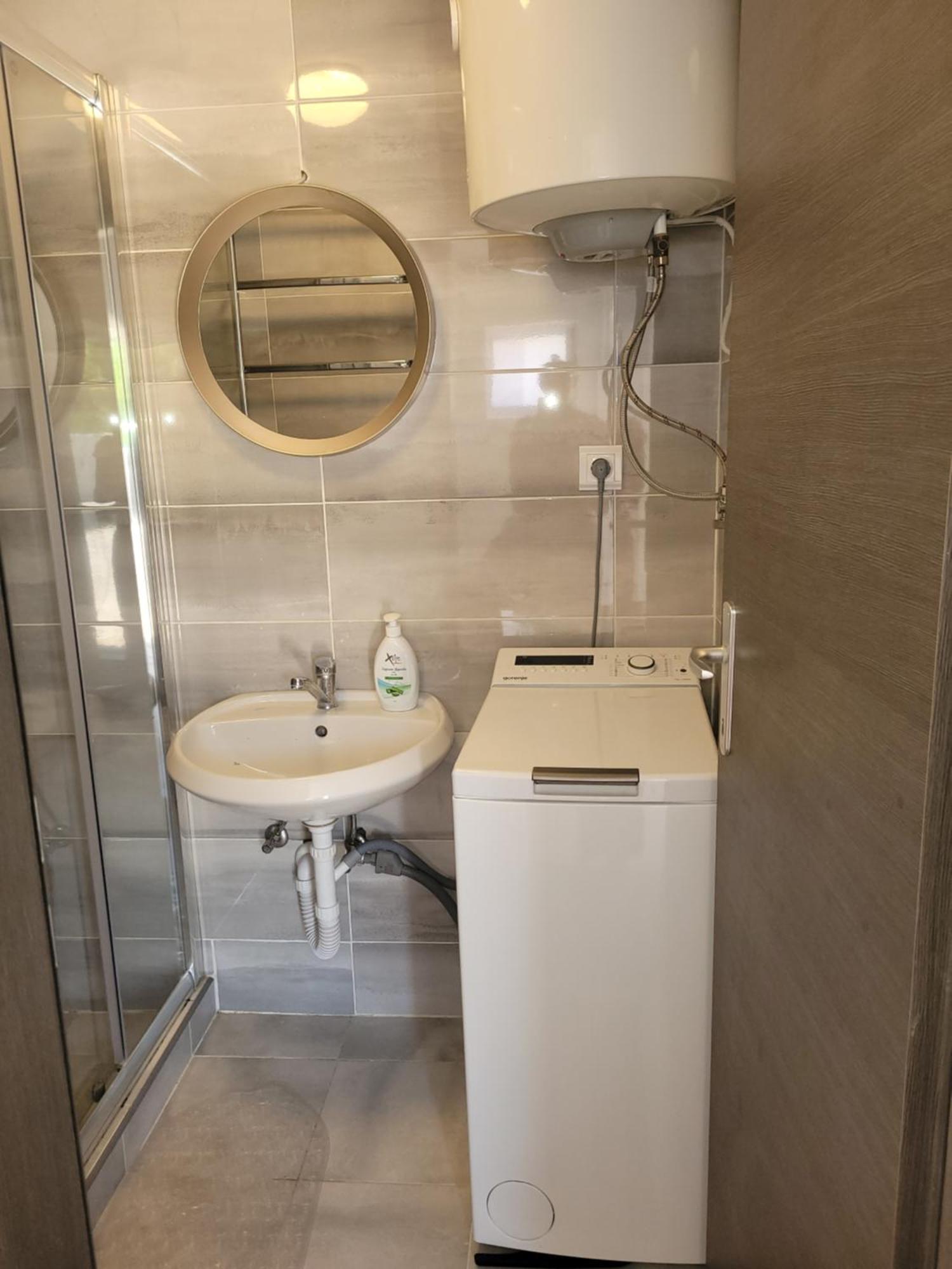 Zale Apartmani زادار الغرفة الصورة